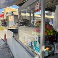 เลี้ยงพานิช