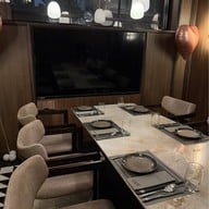 CUT CUT Chef's Table