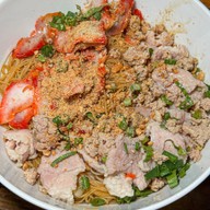 ก๋วยเตี๋ยวพี่อู๊ด ตลาดเทศบาล2