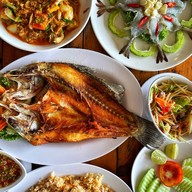 Pookai Cafe & Restaurant เกาะล้าน