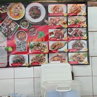 เมนู ร้านส้มตำเหนือ ซอยสายลม