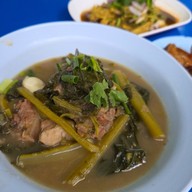 ร้านส้มตำเหนือ ซอยสายลม