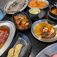 Hongdae BBQ Buffet Siam Square One