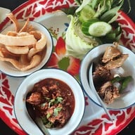 บ้านอิ่มสบาย อาหารเหนือ