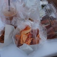 บรรยากาศ ตลาดลงเล หาดสามร้อยยอด