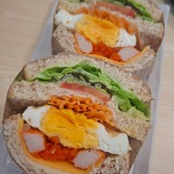 Terminal Salad เทอร์มินอลสลัด สลัด อาหารสุขภาพ กาแฟผลไม้