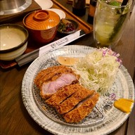 TONKATSU AOKI Centralworld