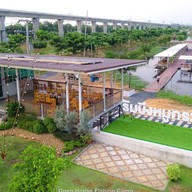 ร้านริมบึงหมูกระทะ อยุธยา