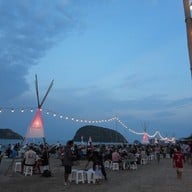 บรรยากาศ ตลาดลงเล หาดสามร้อยยอด