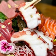 เมนูของร้าน YAWA Modern Japanese Cuisine
