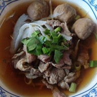 ก๋วยเตี๋ยวเนื้อเปื่อย โรงพยาบาลยันฮี