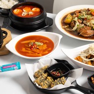 ROCK AND ROLL FOOD สุขุมวิท 71