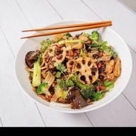 ร้านหมาล่าหม้อไฟ ก๋องเงิน (แม่โจ้)