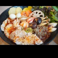 ร้านหมาล่าหม้อไฟ ก๋องเงิน (แม่โจ้)