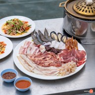 อาม่าหมูกระทะริเวอร์ไซต์พระราม 3 อาม่าหมูกระทะริเวอร์ไซต์พระราม 3