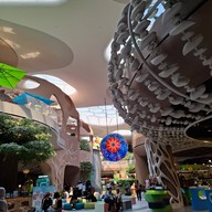 Yolé Siam Paragon
