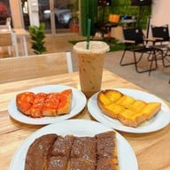 ตามสั่ง (ร้านรักเล่า)