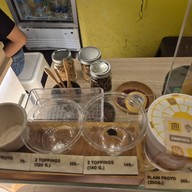 Adam n Eve Froyo The Commons Thonglor (Pop-Up)