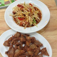 ตามสั่ง (ร้านรักเล่า)