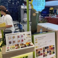 Adam n Eve Froyo The Commons Thonglor (Pop-Up)