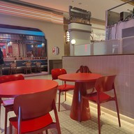 บรรยากาศ Brassica Doughnuts บราสสิก้าโดนัท เซ็นทรัลพาร์ค