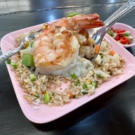 เมนูของร้าน ป้าพร ลุงโจ ตามสั่ง