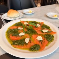 เมนูของร้าน Greyhound Café Central Chidlom ชั้น 3