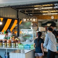 ส้มตำล้านแสนแซ่บ นายร้อยสามพรานประตู3ข้างไทยประกันชีวิต