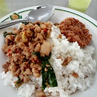 เมนูของร้าน ปิ๊ก ข้าวราดแกง