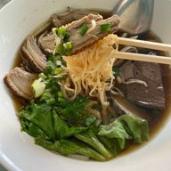 ก๋วยเตี๋ยวเป็ดโกฮง สูตร 60 ปี สาขาประชาอุทิศ 91