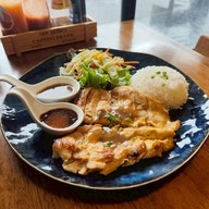 STATION 88 - ข้าวเนื้อออส & สเต็ก