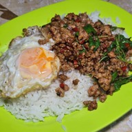 คั่วไก่นายตรี ราชพฤกษ์ สาขา 1