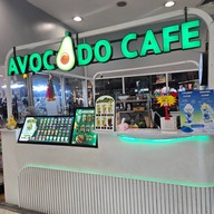 อโวคาโด คาเฟ่ : อโวคาโดปั่น เดอะพันธ์ุทิพย์แอทงามวงศ์วาน