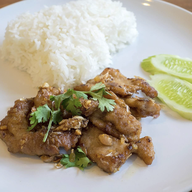 Central Food Dusit Central Park (Parkside Market)