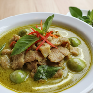 Central Food Dusit Central Park (Parkside Market)