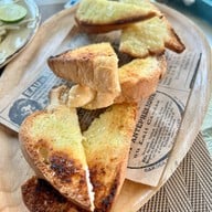 เมนูของร้าน The Bridge Bar & Bistro