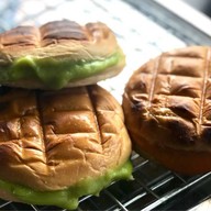 ปังอีกาย่างถ่าน (ปิดปรับปรุง) บางแสน