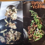 ย่างก้าว โภชนา & แฮงค์เอาท์ ตลิ่งชัน