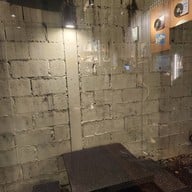 ย่างก้าว โภชนา & แฮงค์เอาท์ ตลิ่งชัน