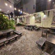 ย่างก้าว โภชนา & แฮงค์เอาท์ ตลิ่งชัน