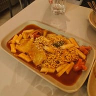 เมนูของร้าน Dee Dee Korean Restaurant By Sigsa Junbi