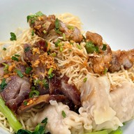 เมนูของร้าน บะหมี่ปราบเซียน สาขาเอกชัย31/1 เอกชัย