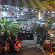 บรรยากาศ ป๋านิจอาหารป่า