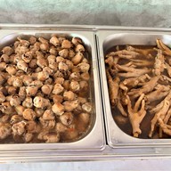 ร่มไม้บุฟเฟ่ต์