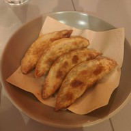 เมนูของร้าน Dee Dee Korean Restaurant By Sigsa Junbi