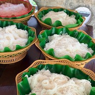 ร่มไม้บุฟเฟ่ต์