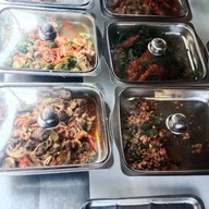 หน้าร้าน ร้านสุดใจ