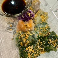 ร้านกุ๋ยช่ายลูกเล็กอำพัน เจริญประเทศ ถนนเจริญประเทศ