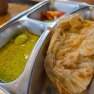 Roti De Forest สายบุรี