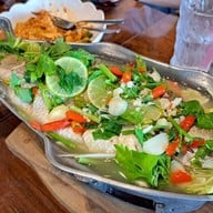 เมนูของร้าน อำแดงไต้ฝุ่น พระราม 3